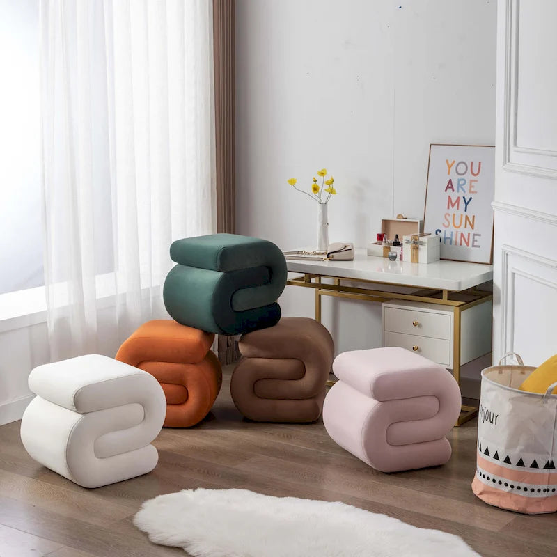 Tabouret de maquillage/repose-pieds ottoman en forme de S