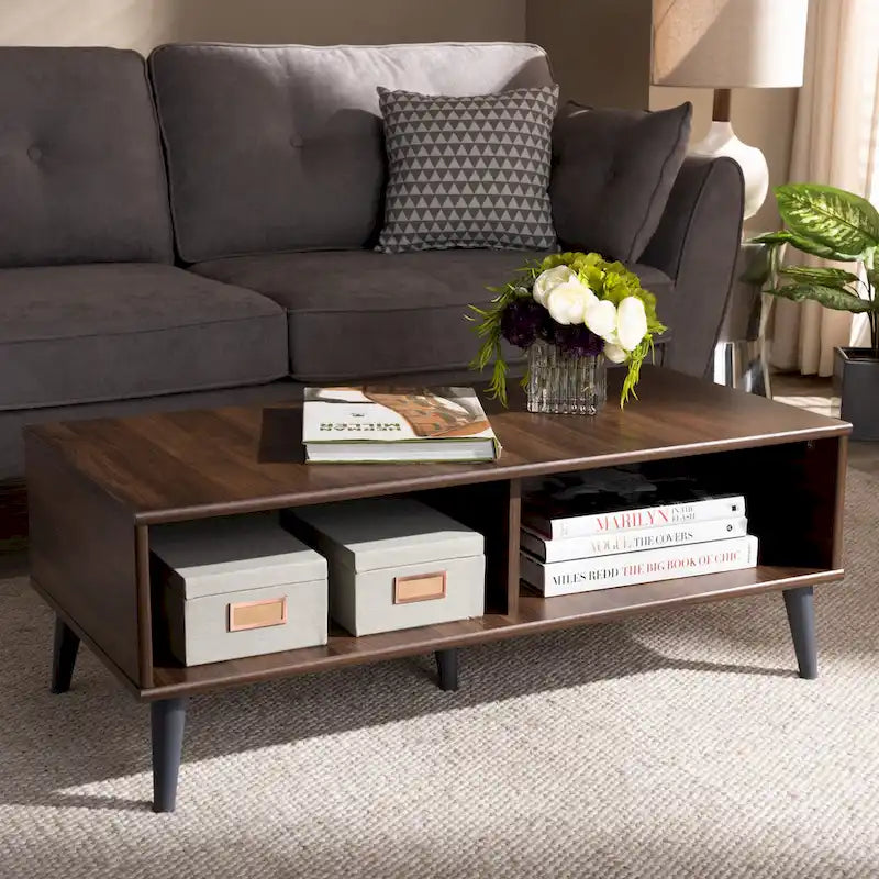 Table basse brune du milieu du siècle par