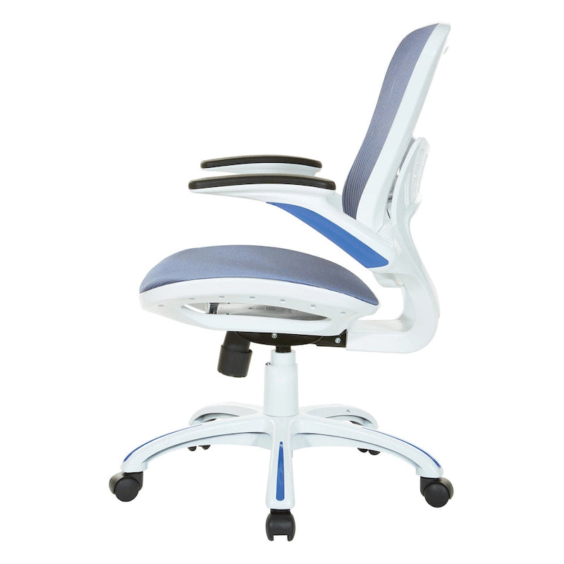 Chaise de bureau avec assise et dossier en maille blanche