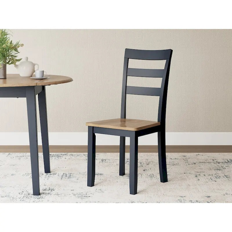 Chaise de salle à manger